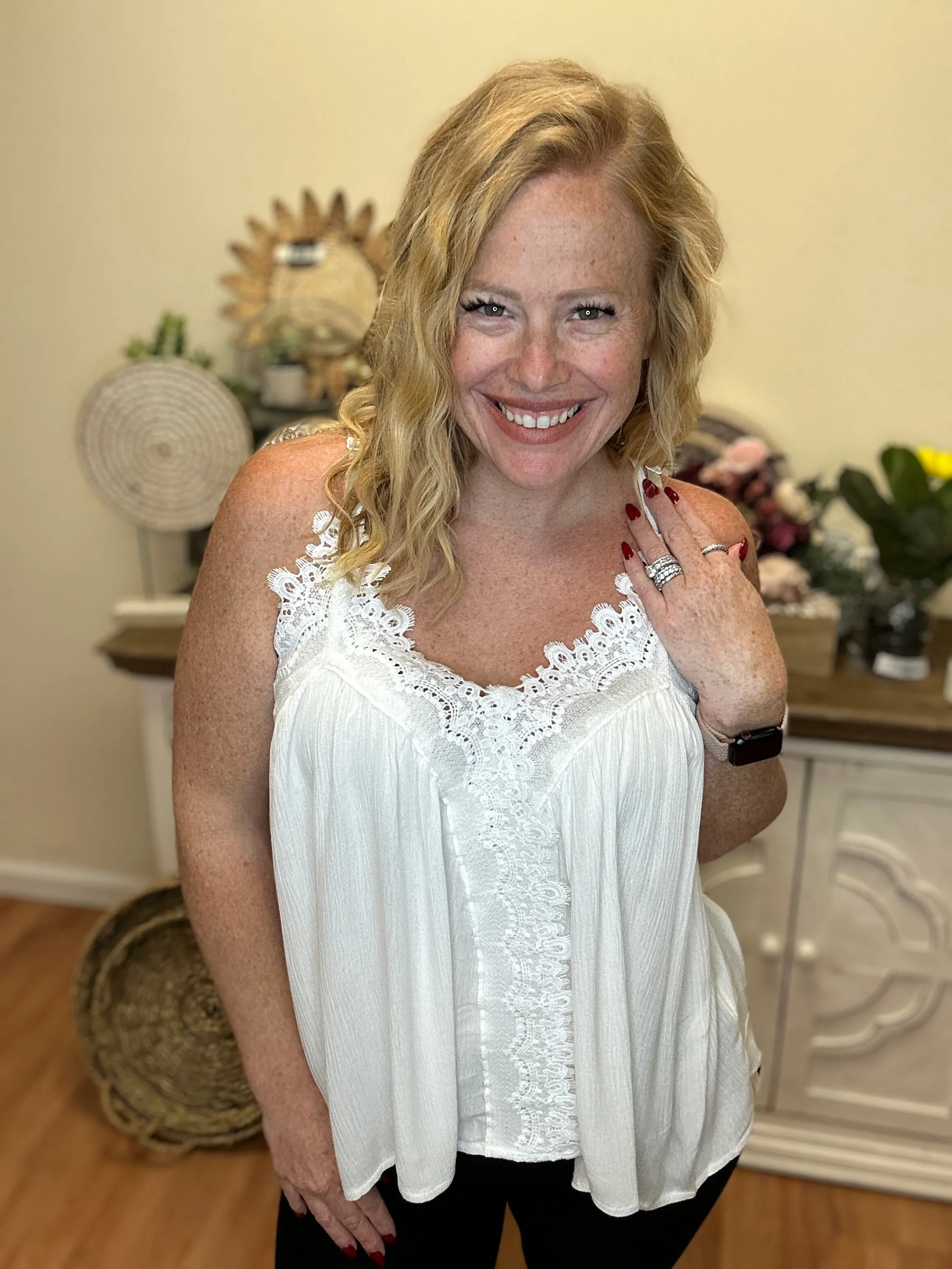 Eyelash Lace Trim Halter Neck Cami