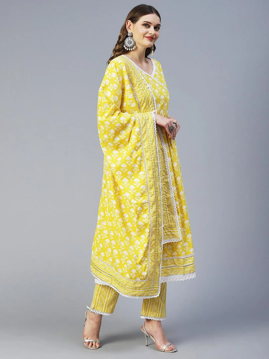 Floral Printed High Slit Kurta With Pants & Dupatta - Yellow