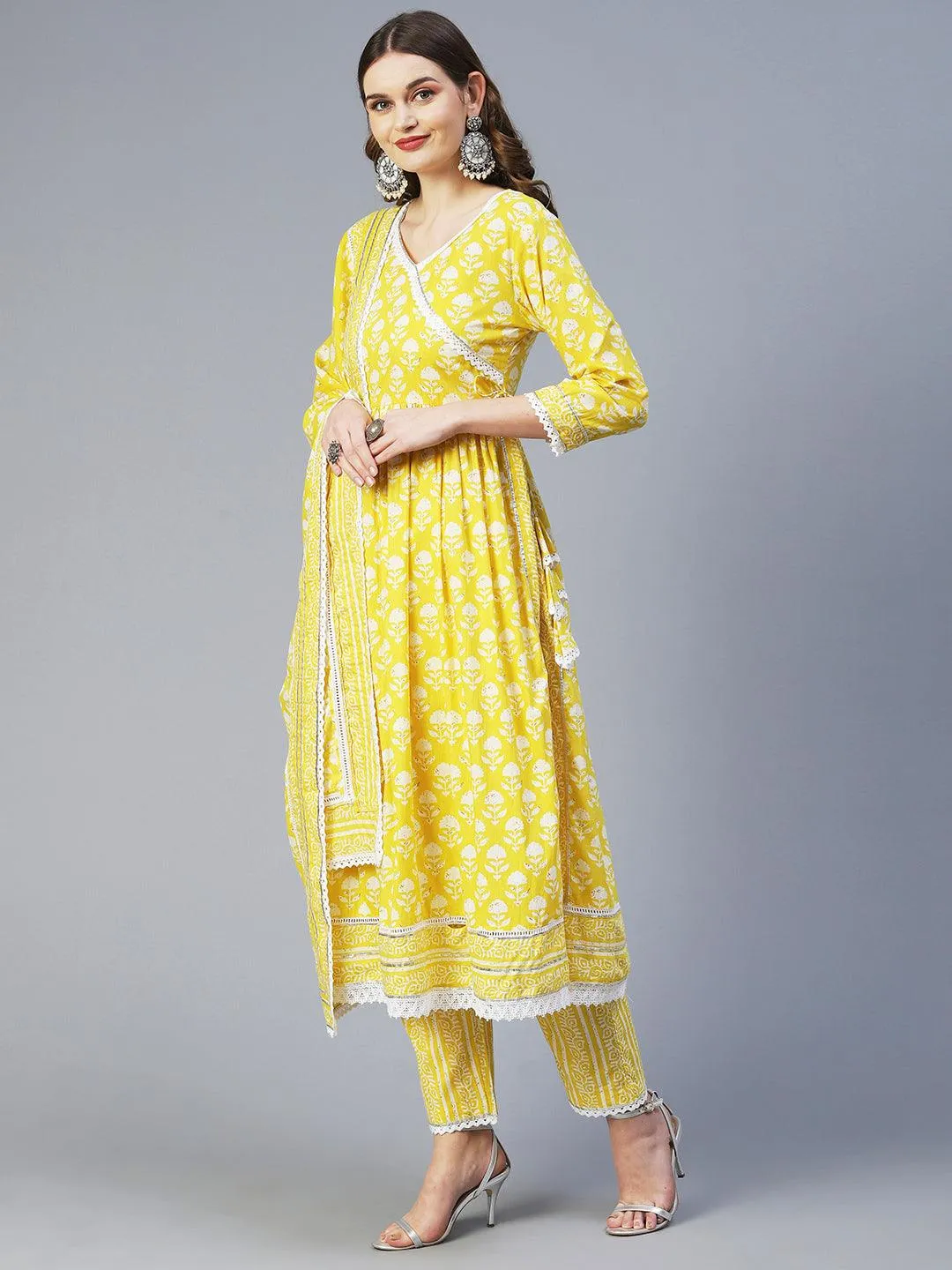 Floral Printed High Slit Kurta With Pants & Dupatta - Yellow