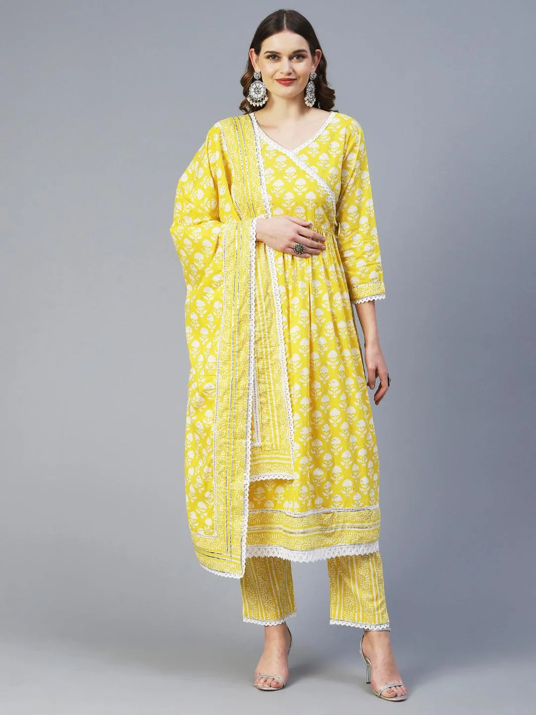 Floral Printed High Slit Kurta With Pants & Dupatta - Yellow