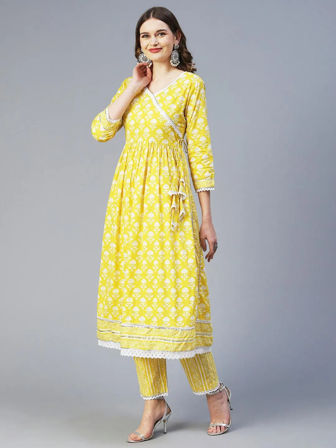 Floral Printed High Slit Kurta With Pants & Dupatta - Yellow