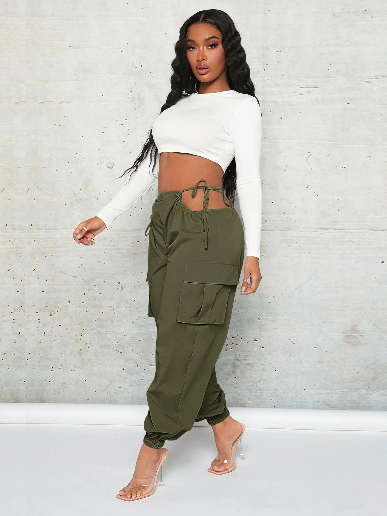 Knot Flap Regular Fit Pocket Cargo Pant