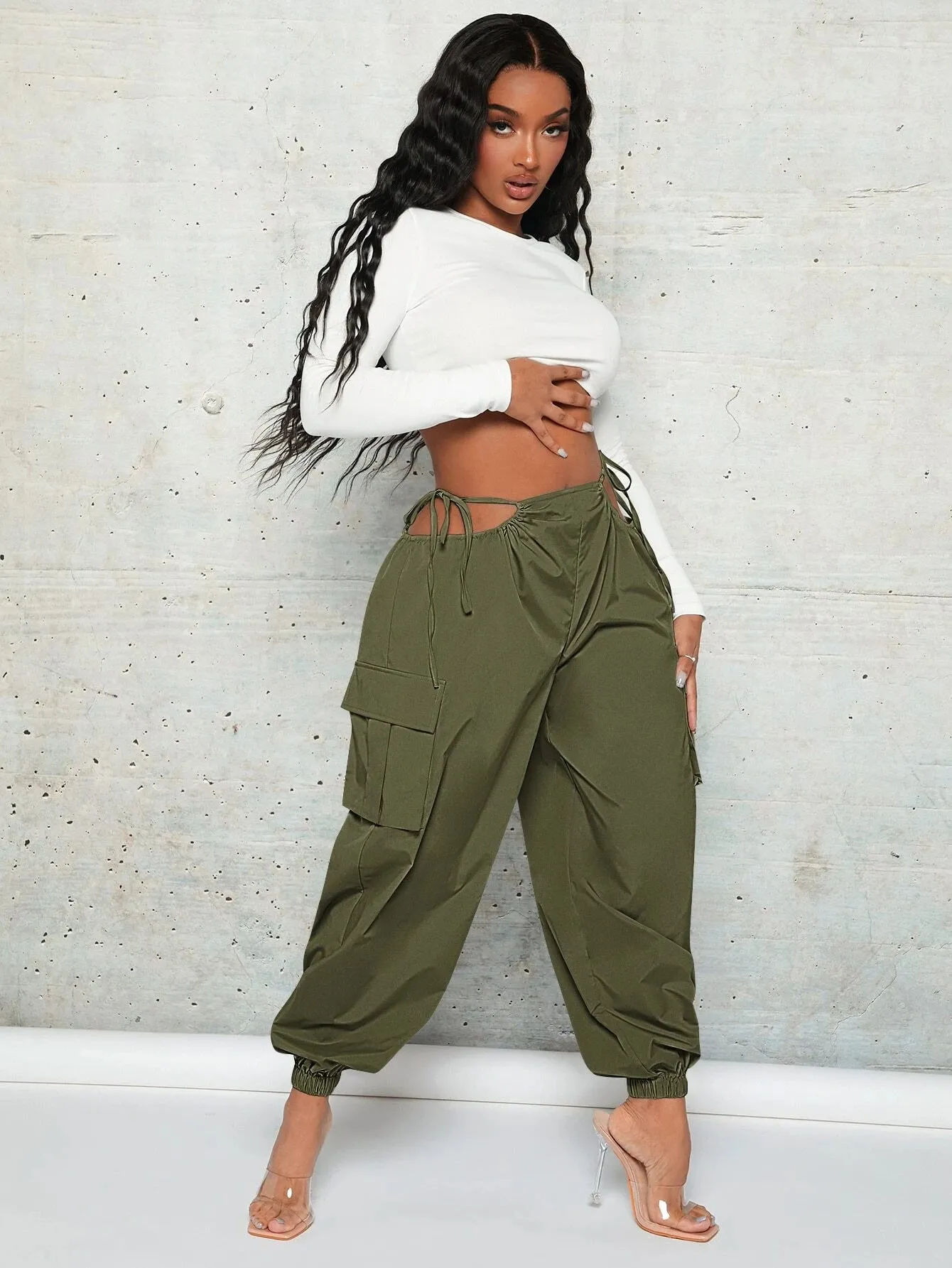 Knot Flap Regular Fit Pocket Cargo Pant