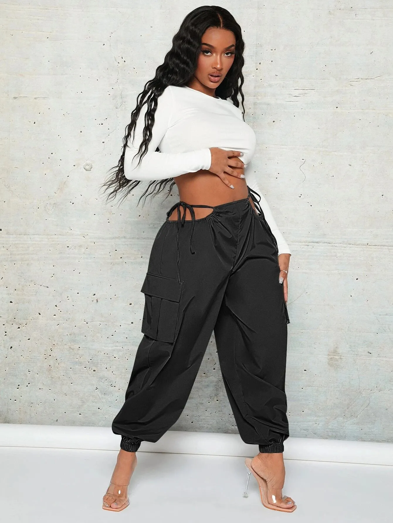 Knot Flap Regular Fit Pocket Cargo Pant