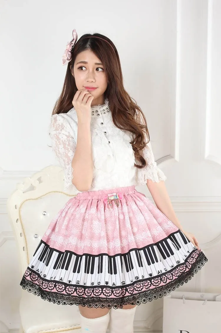 Original Design Sweet Snowflake and Piano Key Printed Short Lolita Skirt with Lace Trimming