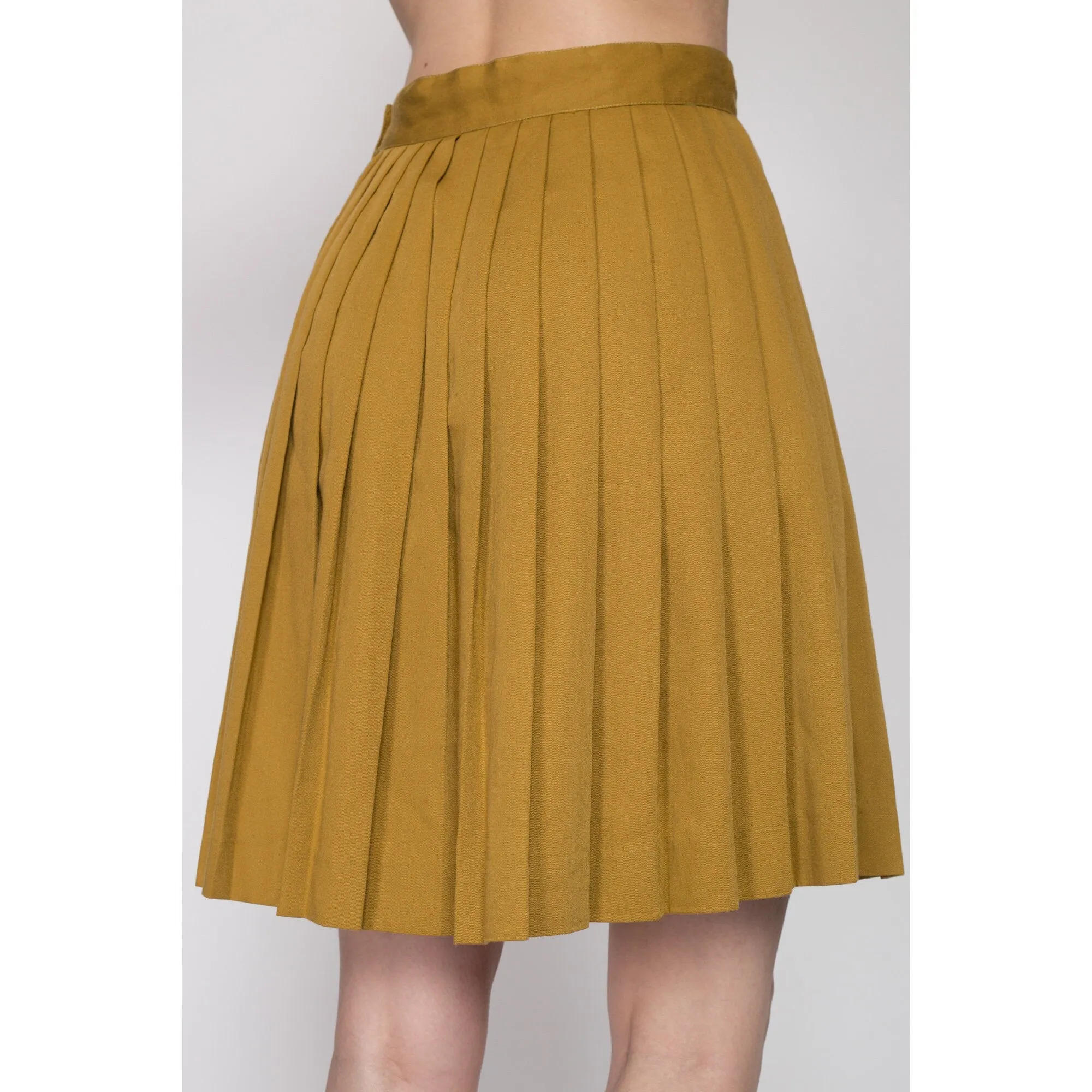 Small 80s Mustard Yellow Pleated Mini Skirt 25.5"