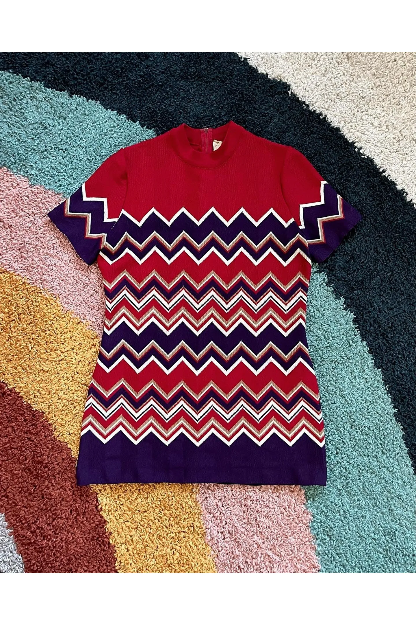 Vintage 60s-70s 2-piece Zig Zag Set