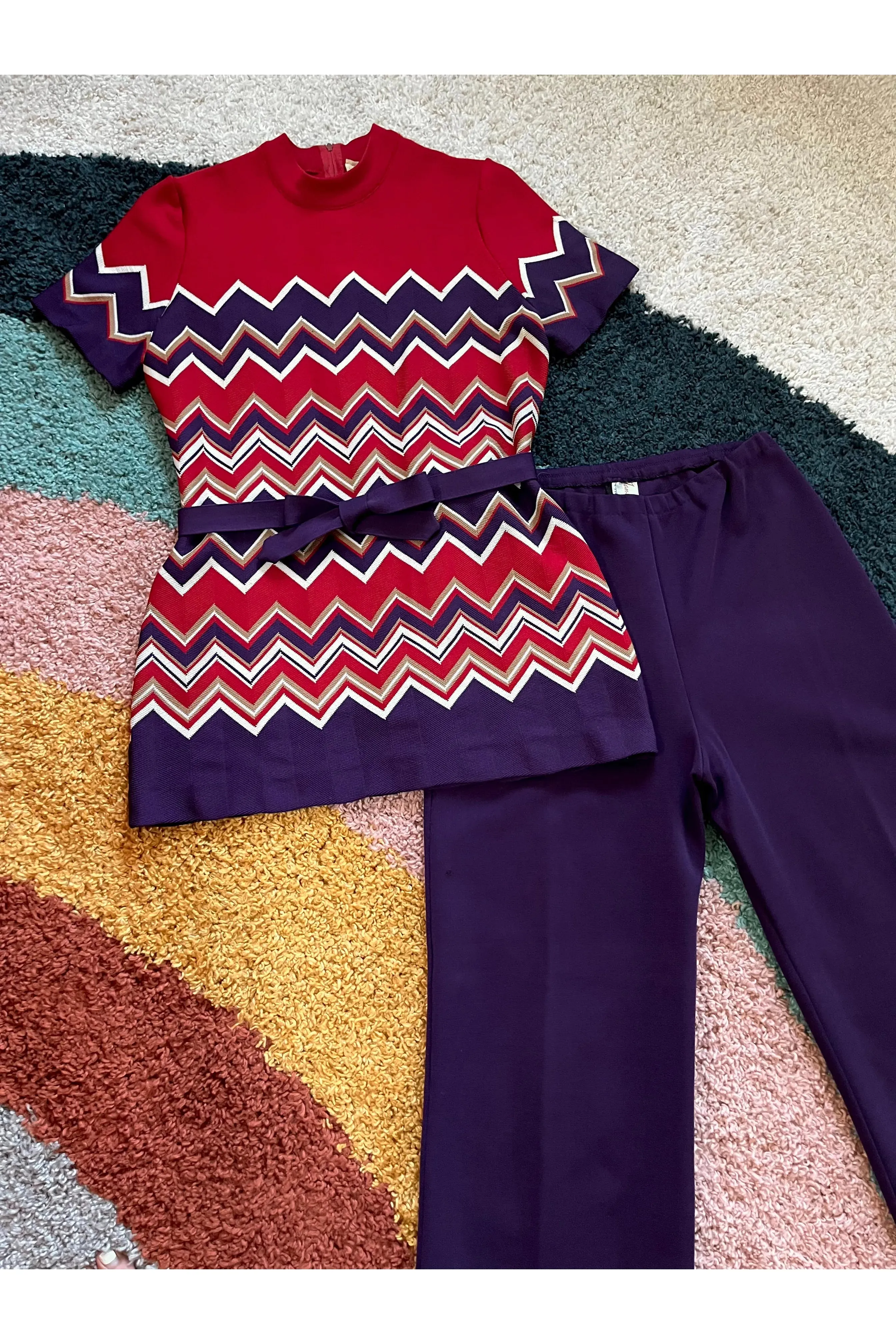 Vintage 60s-70s 2-piece Zig Zag Set